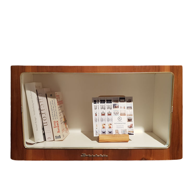 Broadcast - Bücherregal handgefertigt aus Altmaterialien Recycling + Upcycling = nachhaltige Designer-Möbel + Accessoires aus Leipzig